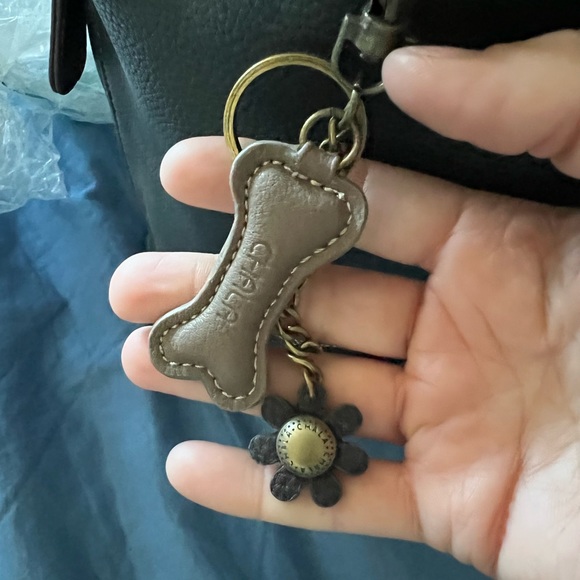 Paw Print Leather Tote - Picture 4 of 4